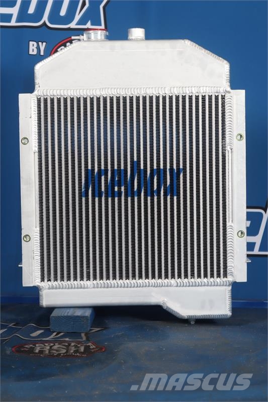 Komatsu D21A Radiator # 930019 Radiadores