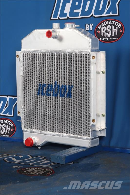 Komatsu D21A Radiator # 930019 Radiadores