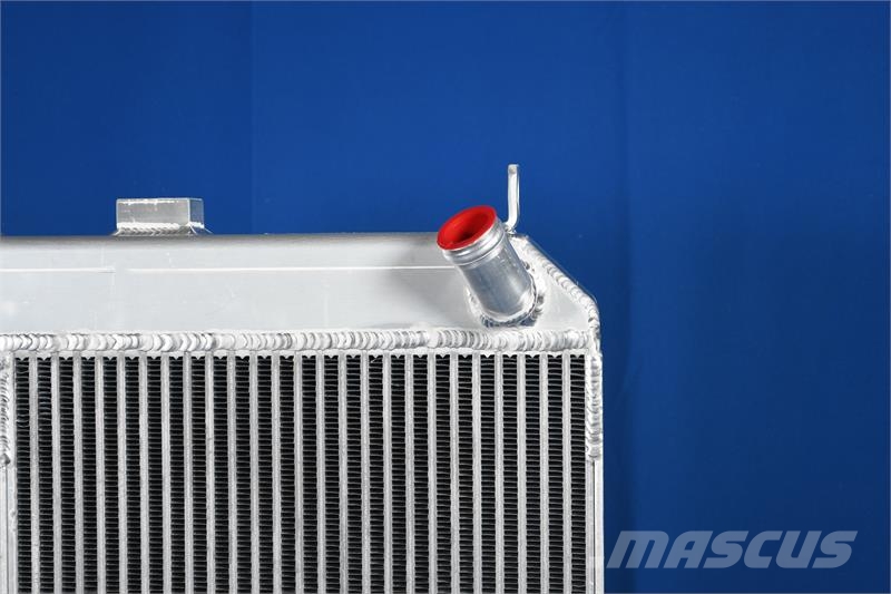 Komatsu D31EX-21 Radiator # 930254 Radiateurs