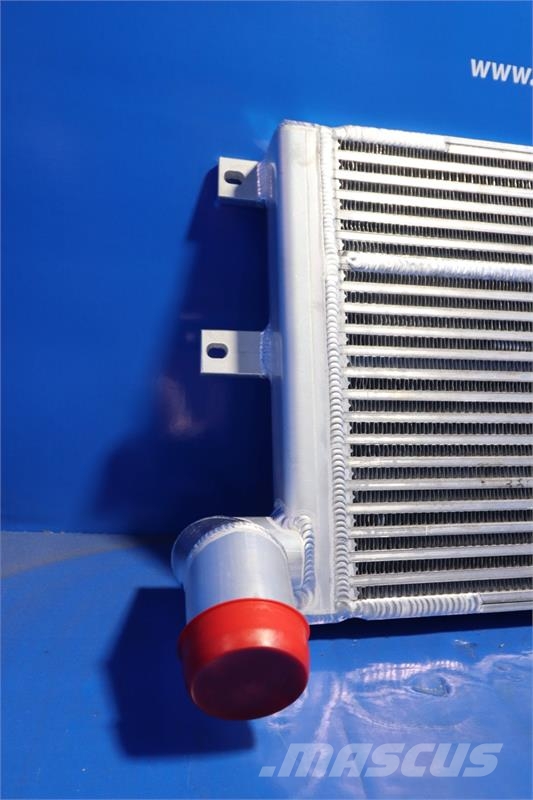 Komatsu D31PX-21 Charge Air Cooler # 930255 Radijatori