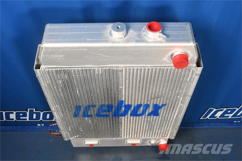 Komatsu D41S-3 Crawler Loader Radiator # 930086 Radiadores