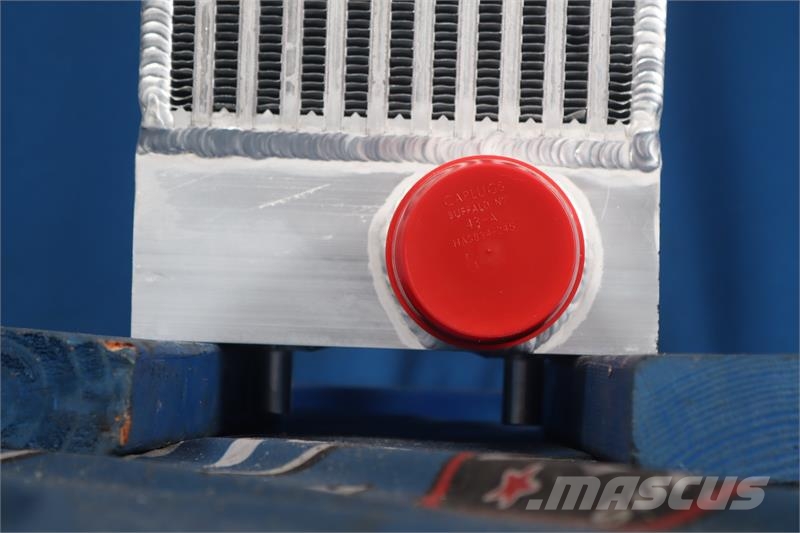 Komatsu D65-18 Charge Air Cooler # 930272 Radiadores