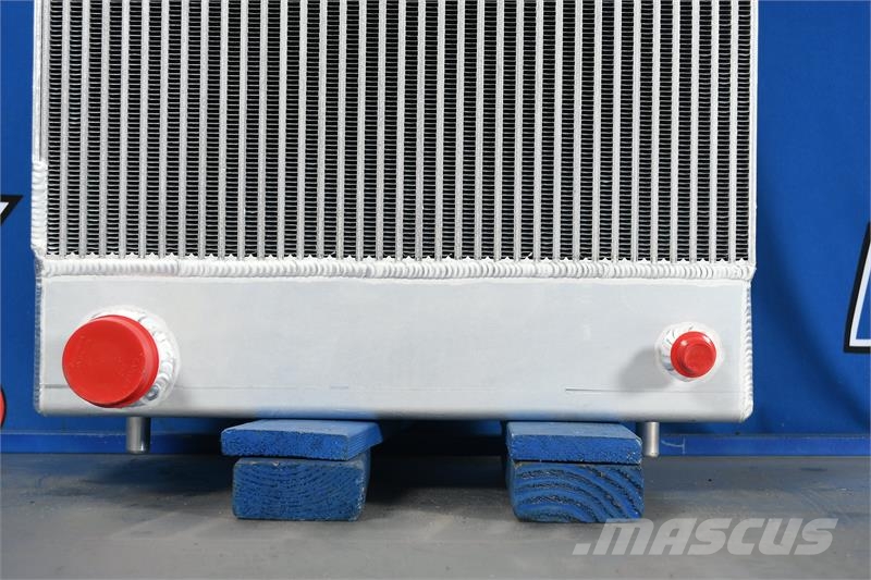 Komatsu D65EX-15 Radiator # 930030 Radiadores