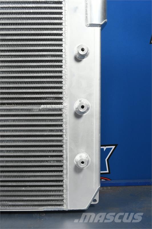 Komatsu HD85-7 Dump Truck Charge Air Cooler # 930011 Radiadores