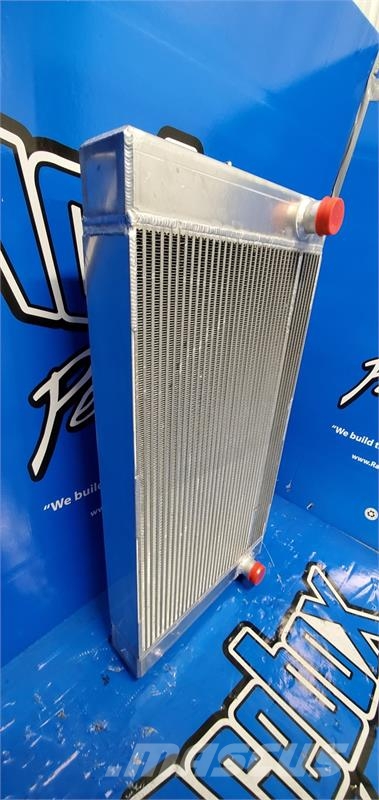 Komatsu HM350-2 Radiator # 930205 Radiadores