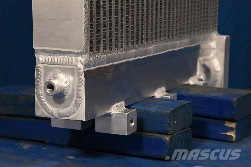 Komatsu HM400 Charge Air Cooler # 930252 Radijatori