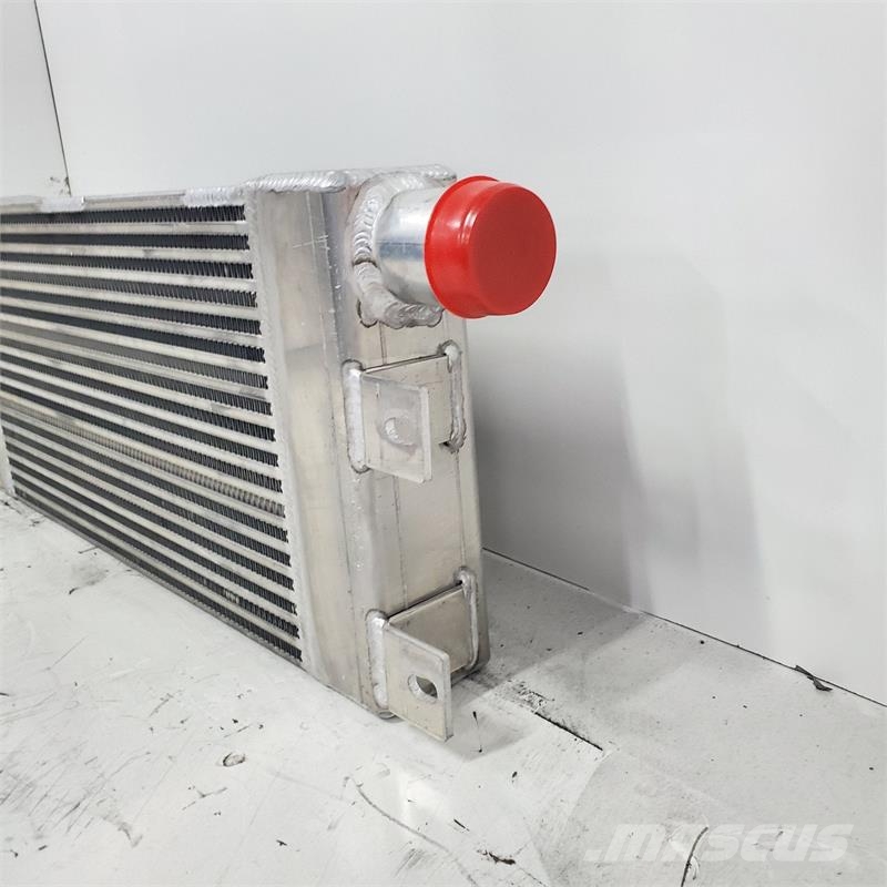 Komatsu PC Series Charge Air Cooler # 930013 Radiadores