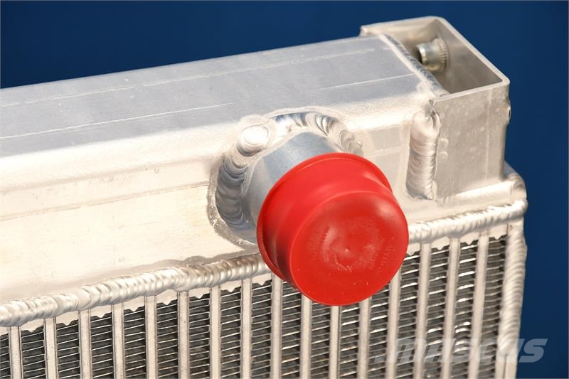 Komatsu PC200 Radiator # 930099 Radiadores