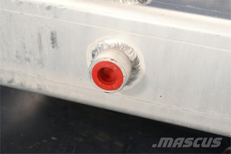 Komatsu WA250-1LC Radiator # 930064 Radiadores