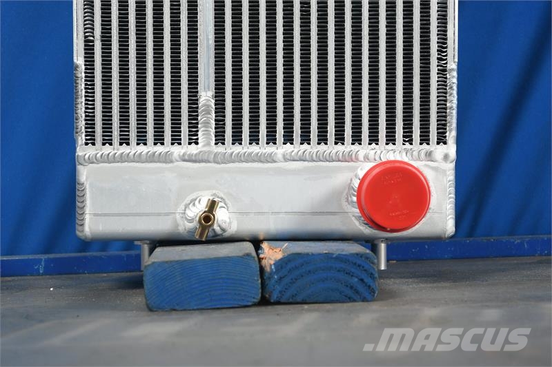 Komatsu WA320-5, WA320-5L Radiator # 930184 Radiadores