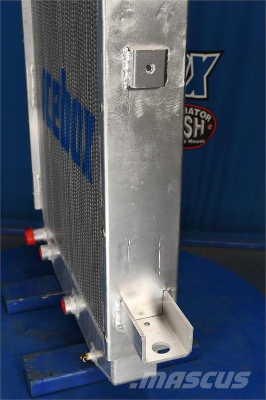 Komatsu WA480-1, WA150-1 Radiator # 930060 Radiadores