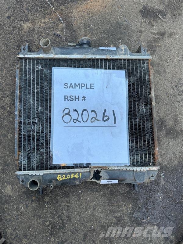 Kubota B1700, B2100, B2400 Radiator # 820261 مشعات