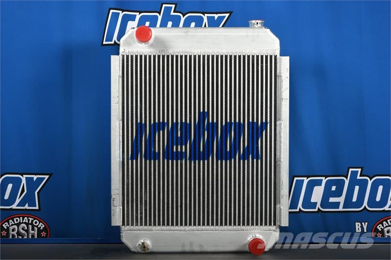 Kubota Chipper Radiator # 820095 Радиатори