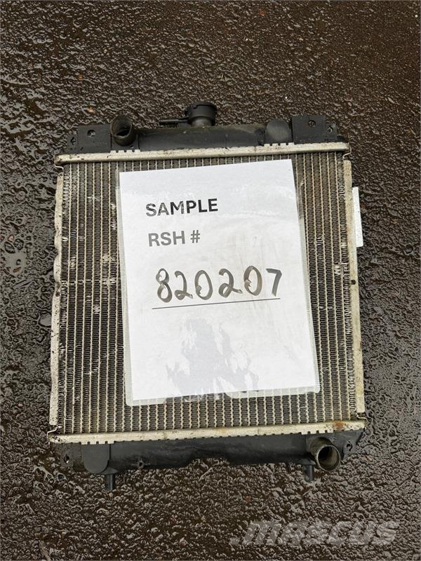 Kubota G2160, GR2100, GR2110, ZD18 Radiator # 820207 Radiadores