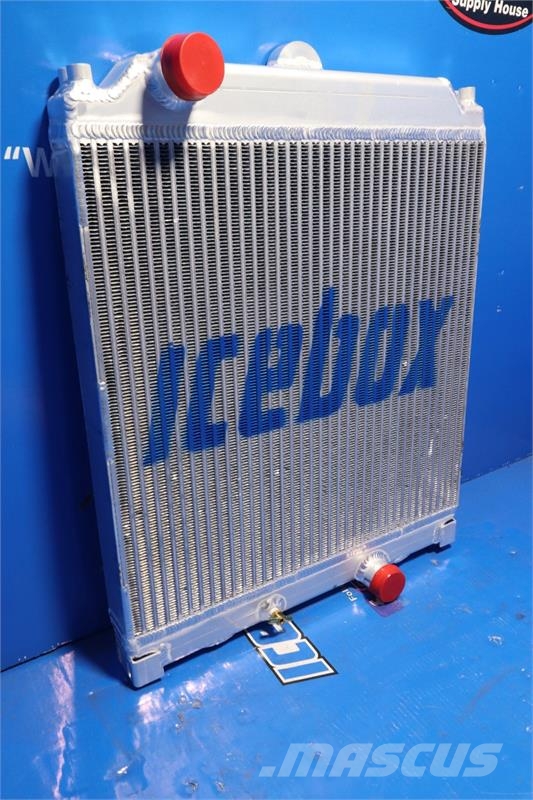 Kubota L3010 Radiator # 890417 مشعات