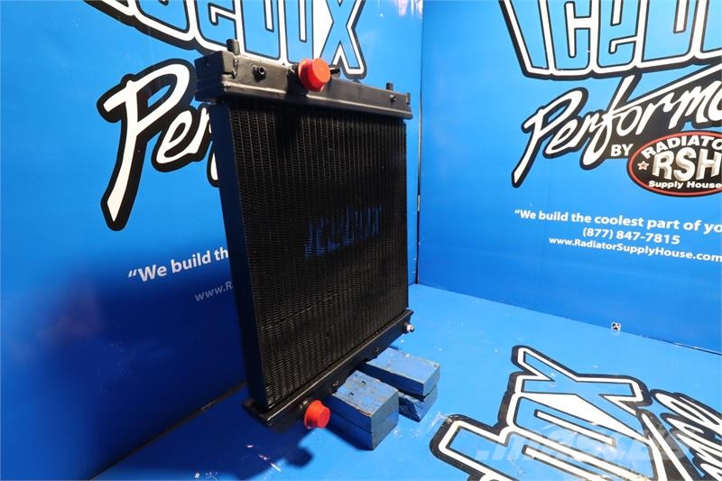Kubota L5030 Radiator # 820038 Radiadores