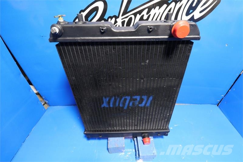 Kubota L5030 Radiator # 820038 Radiadores