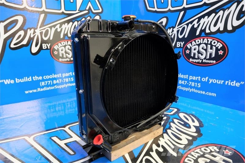 Kubota Radiator # 820102 Radiatorji