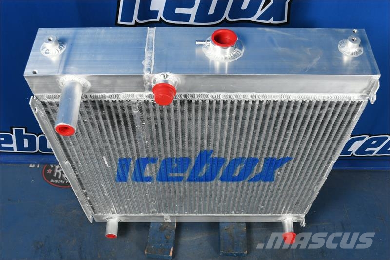 Kubota SVL90-2 Radiator # 820149 مشعات