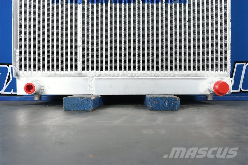 Kubota SVL90-2 Radiator # 820149 مشعات