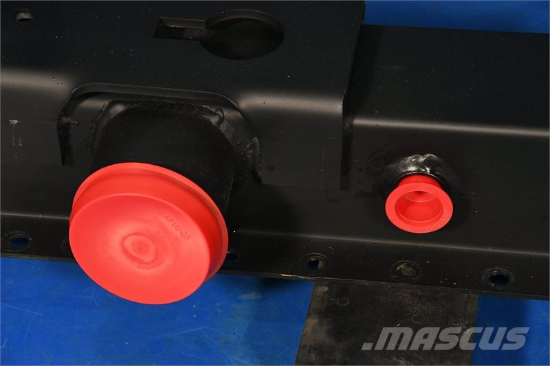 Mack Bottom Tank # 605128 Radiadores