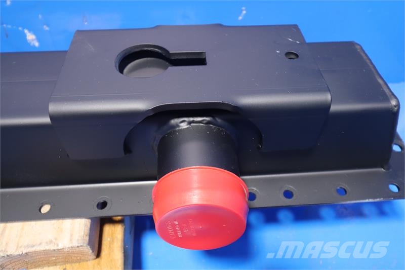 Mack Bottom Tank # 605135 Radiadores