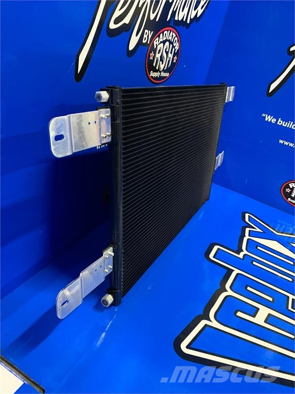 Mack CH 613 AC Condenser # 605215 Radiadores