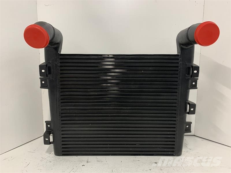 Mack Charge Air Cooler # 605053 散熱器/水箱