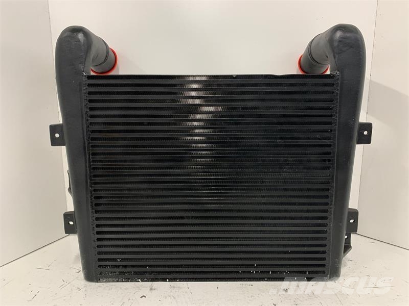 Mack Charge Air Cooler # 605053 散熱器/水箱