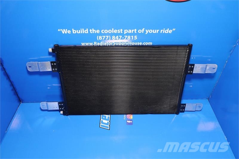 Mack CL, 1994-2005 AC Condenser # 605542 Καλοριφέρ
