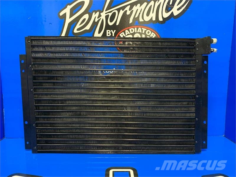 Mack CV713, 2003-2006 AC Condenser # 605546 Radyatörler