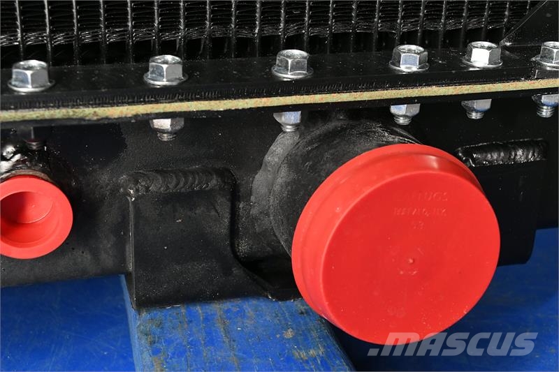 Mack Radiator # 605000 مشعات