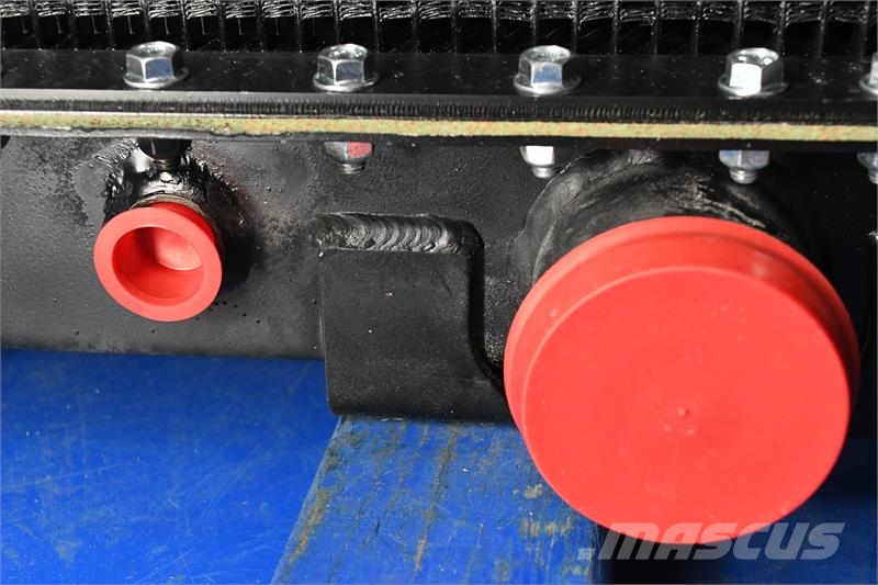 Mack Radiator # 605000 مشعات