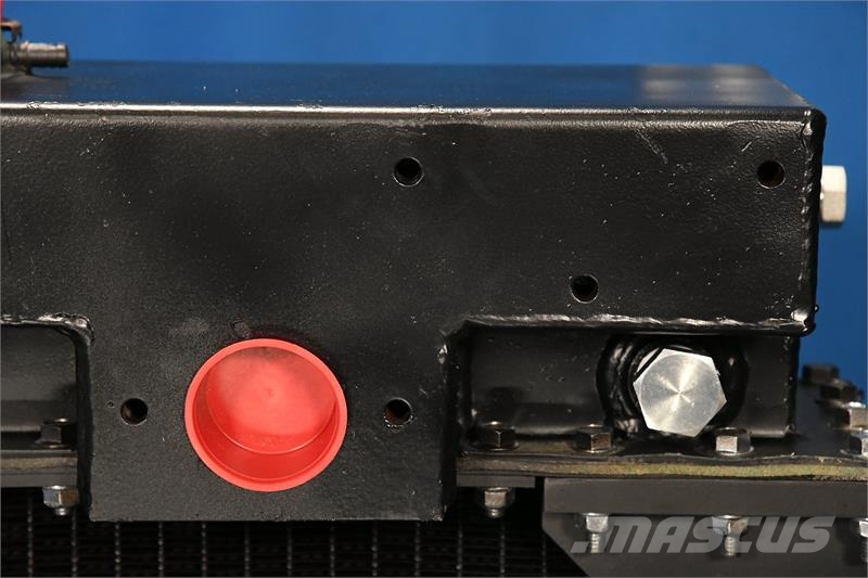 Mack Radiator # 605003 Radyatörler