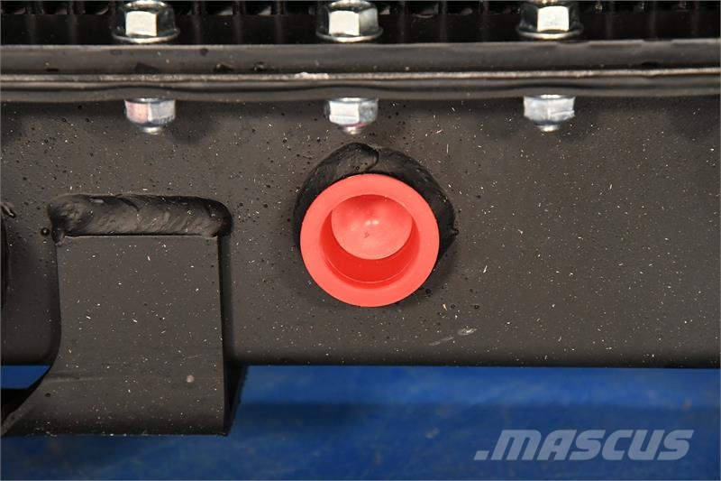 Mack Radiator # 605045 Radyatörler