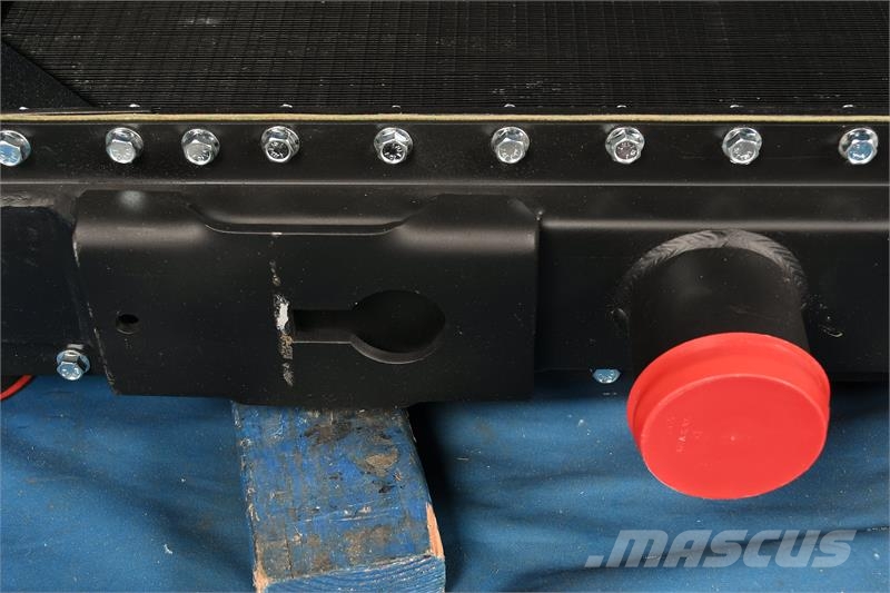 Mack Superliner Radiator # 605020 Radiadores