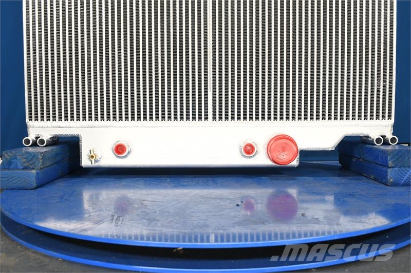 Mack Titan Radiator # 607156 Radiadores
