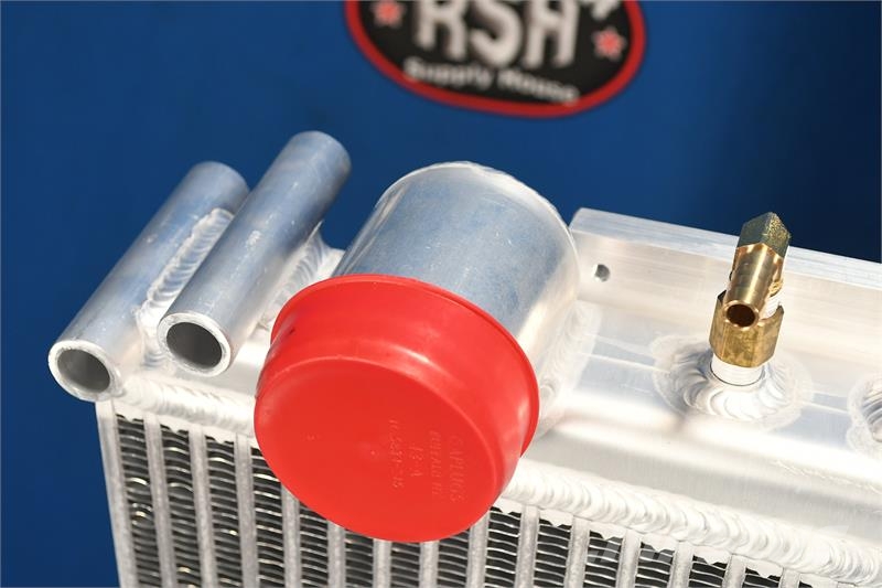Mack Titan Radiator # 607156 Radiadores