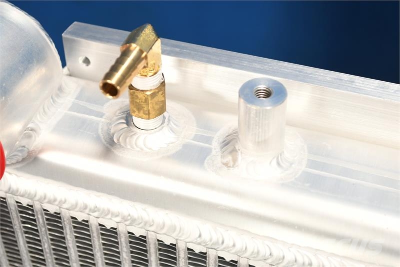 Mack Titan Radiator # 607156 Radiadores