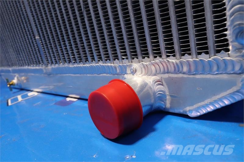MadDon 9350 Windrower / Swather Radiator # 820213 Radiátory