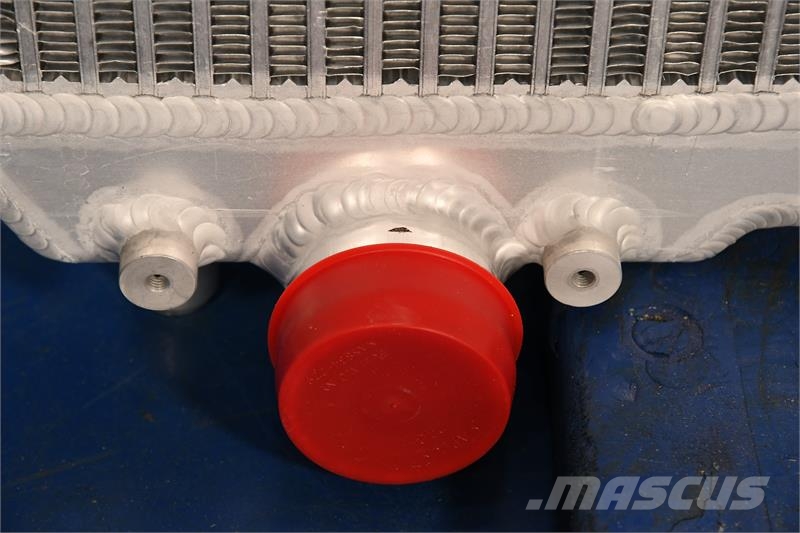 Mahindra 6010 Radiator # 820049 Radiadores