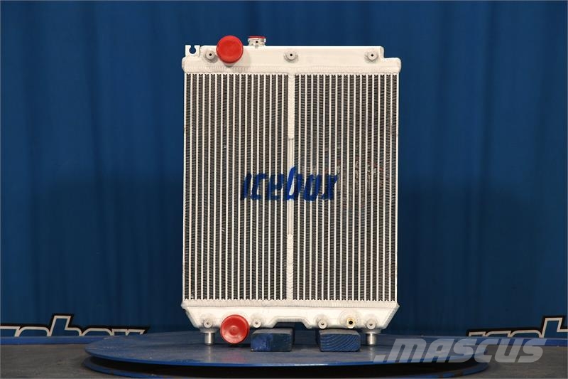 Mahindra 6010 Radiator # 820049 Radiadores