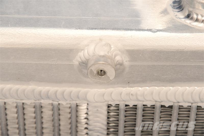 Mahindra 6010 Radiator # 820049 Radiadores