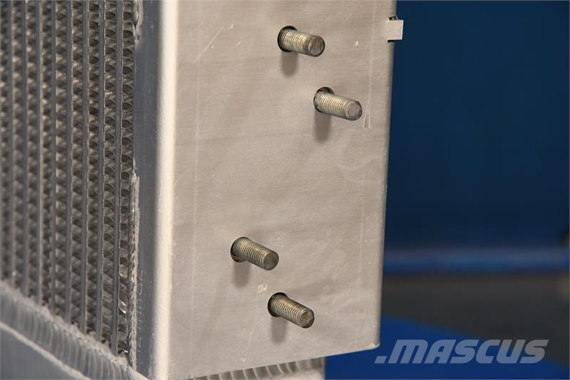 Massey Ferguson 461 Radiator # 960019 مشعات