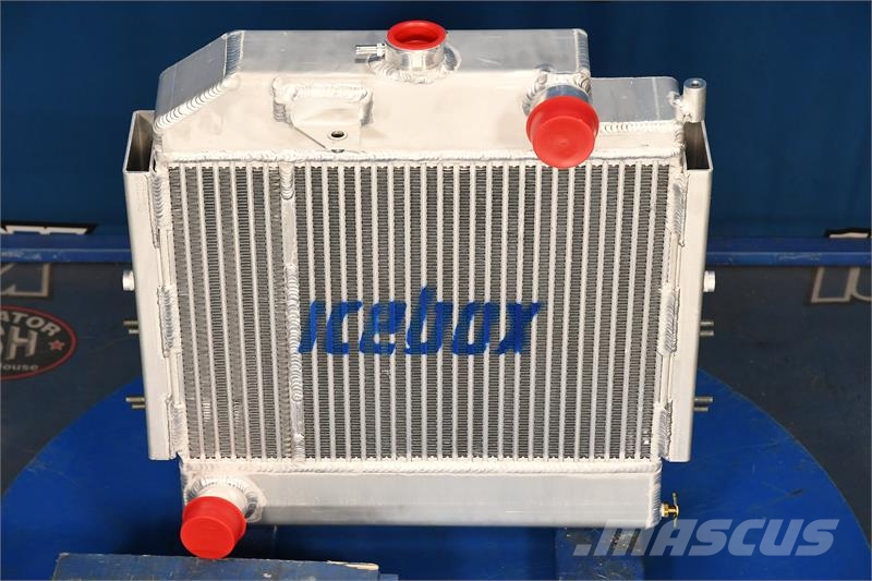Massey Ferguson 461 Radiator # 960019 مشعات