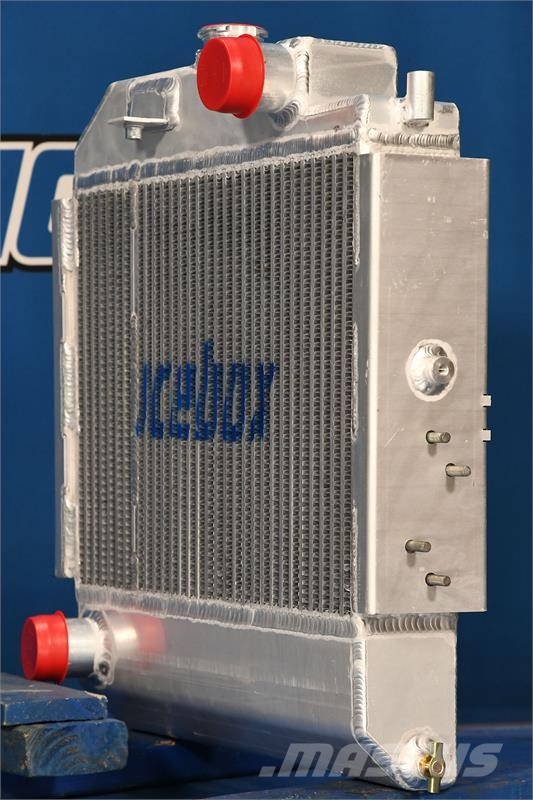 Massey Ferguson 461 Radiator # 960019 مشعات