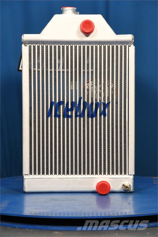 Massey Ferguson MF30 Radiator # 960015 Radiatoare
