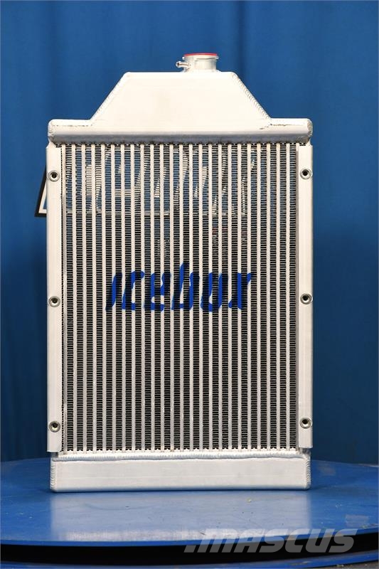 Massey Ferguson MF30 Radiator # 960015 Radiatoare