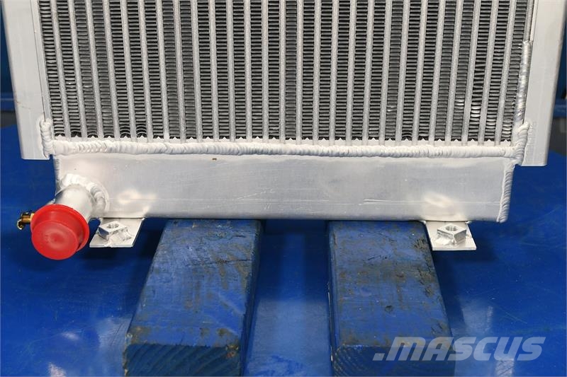 Massey Ferguson Super 90 Radiator # 960020 مشعات