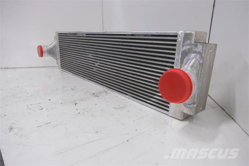MCI Charge Air Cooler # 740082 Radiadores